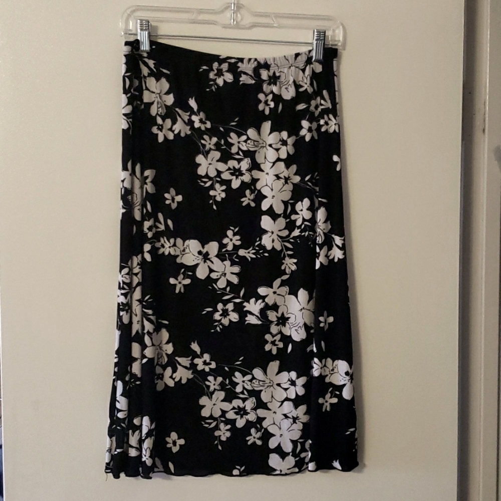 Stretchy skirt